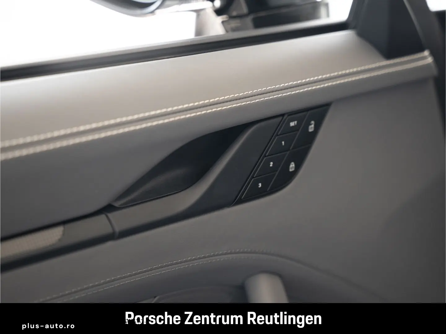 PORSCHE 992 911 Carrera 4 GTS Cabriolet Liftsystem-VA