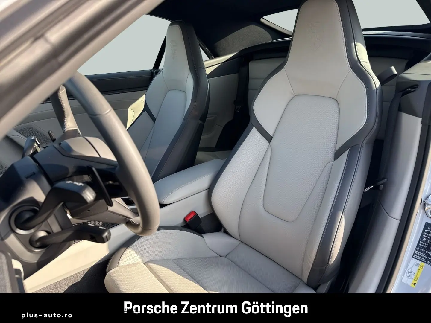 PORSCHE 992 911 Carrera S Cabrio HA-Lenkung Sportabgas