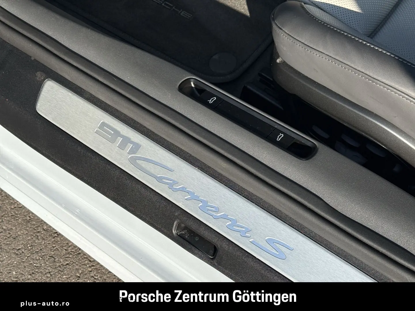 PORSCHE 992 911 Carrera S Cabrio HA-Lenkung Sportabgas