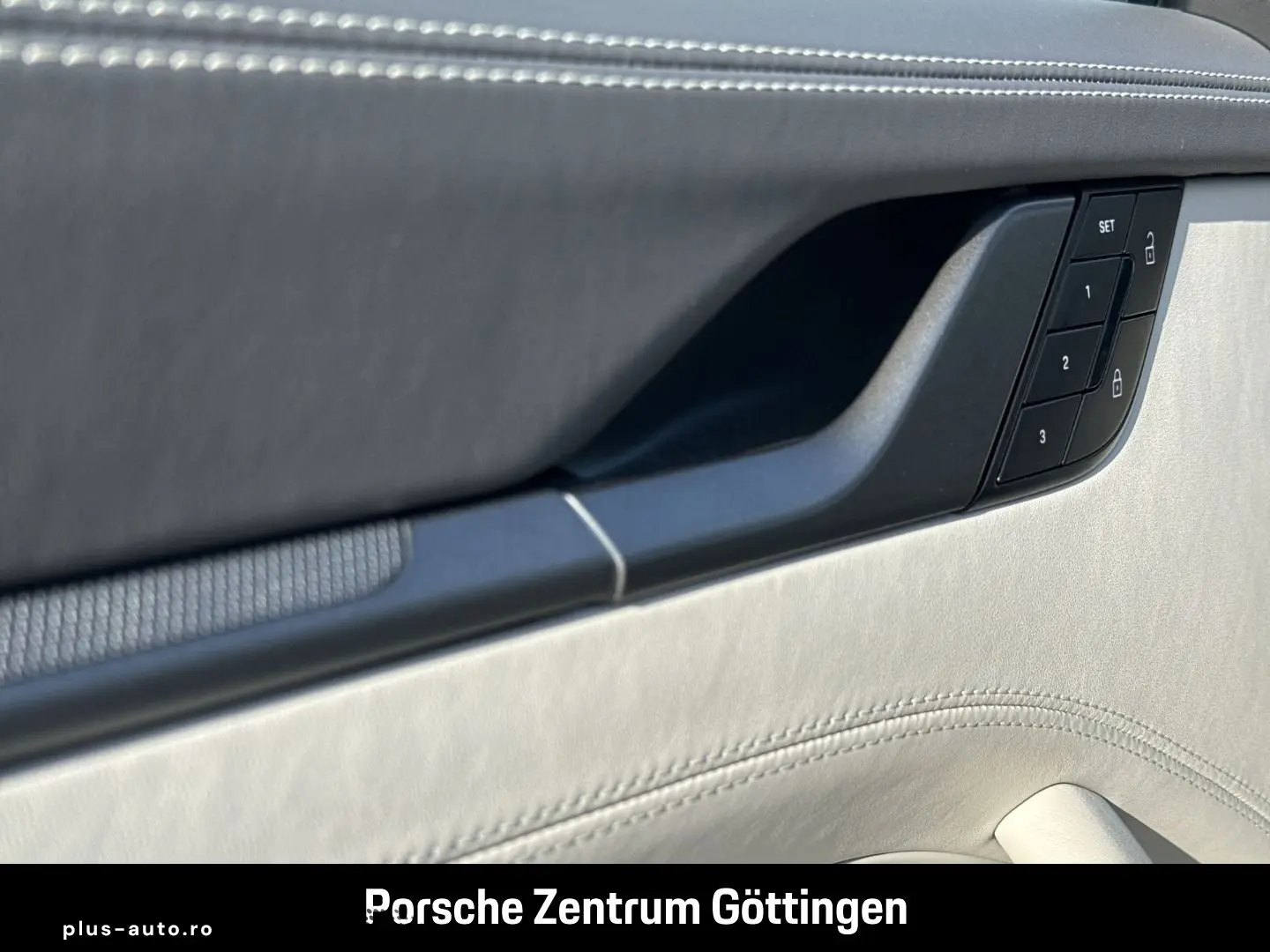 PORSCHE 992 911 Carrera S Cabrio HA-Lenkung Sportabgas