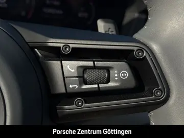 PORSCHE 992 911 Carrera S Cabrio HA-Lenkung Sportabgas