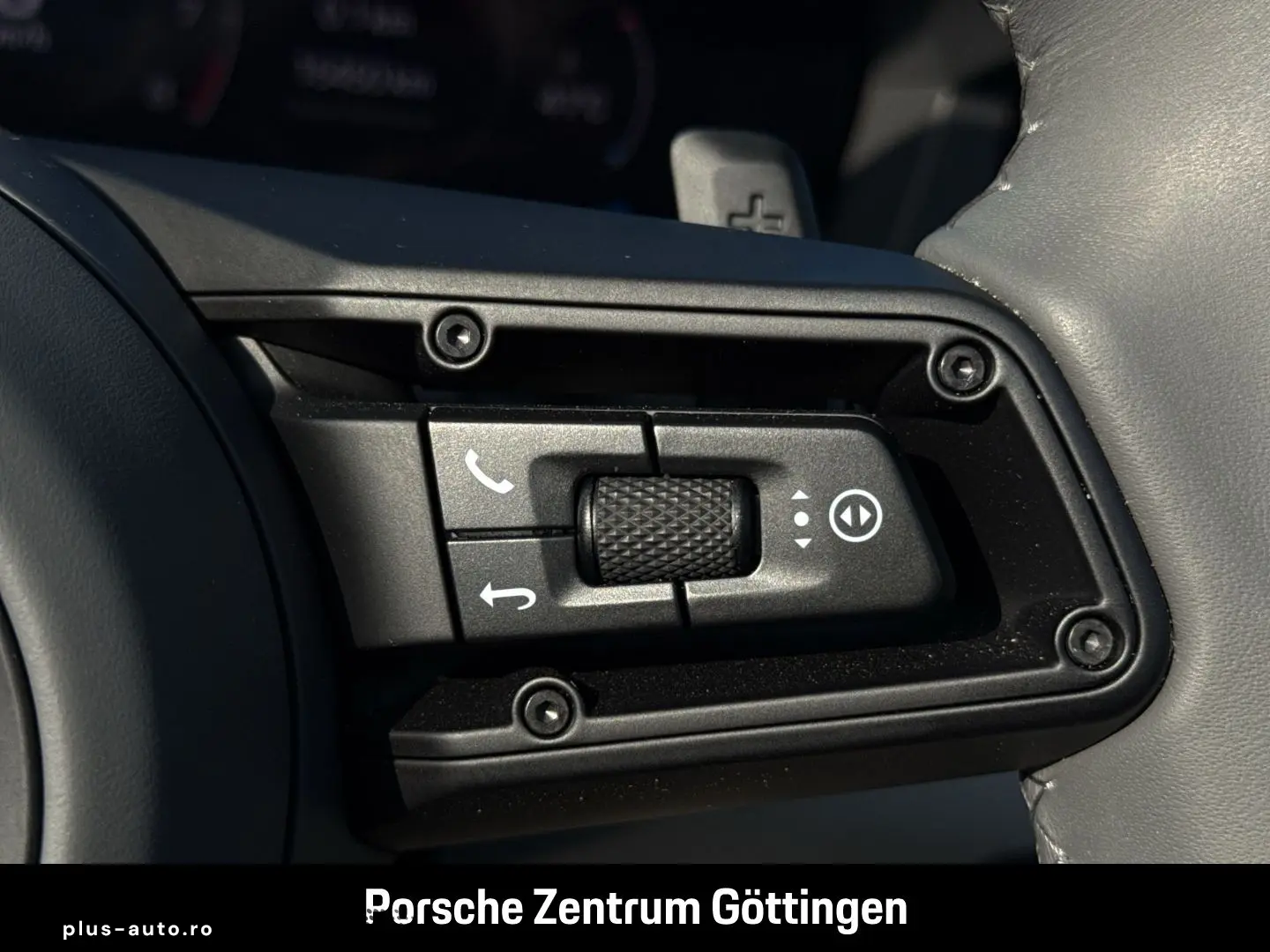 PORSCHE 992 911 Carrera S Cabrio HA-Lenkung Sportabgas