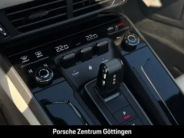 PORSCHE 992 911 Carrera S Cabrio HA-Lenkung Sportabgas