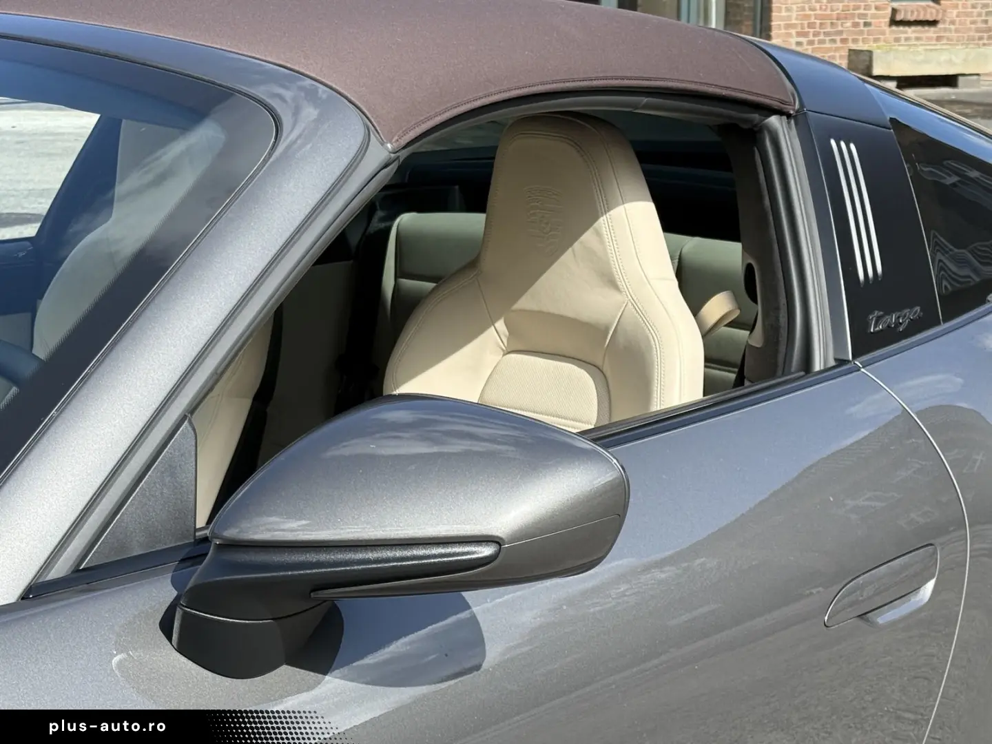 PORSCHE 992 911 Targa 4 GTS  MANUFAKTUR BI-COLOR BOSE SP