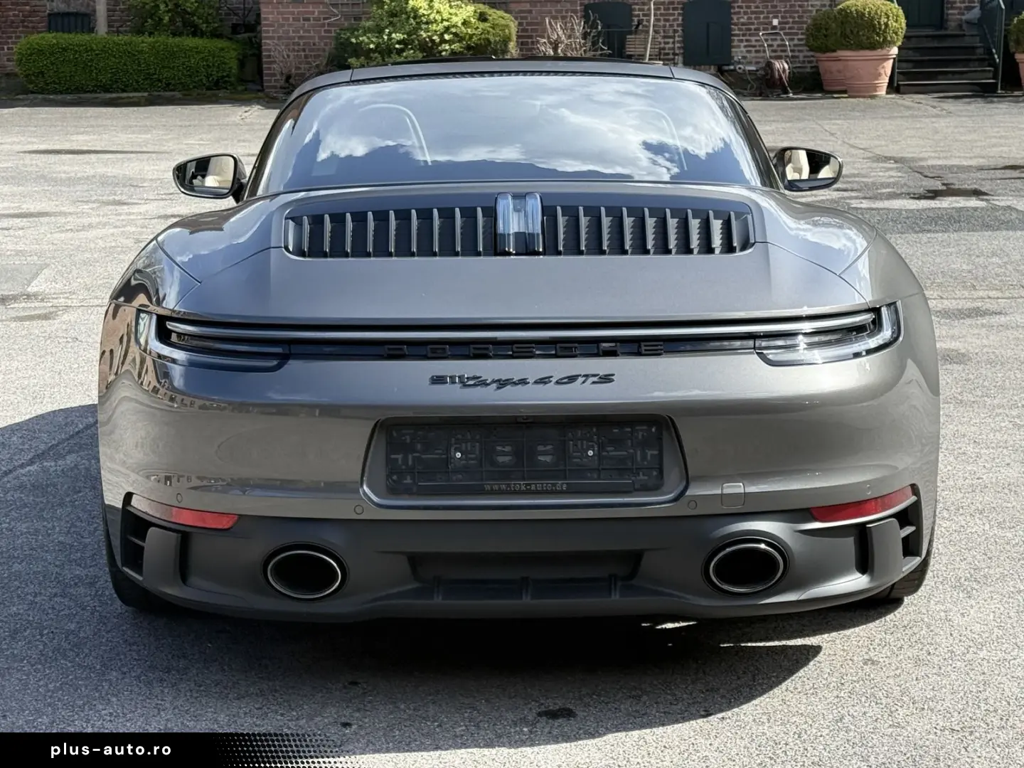 PORSCHE 992 911 Targa 4 GTS  MANUFAKTUR BI-COLOR BOSE SP
