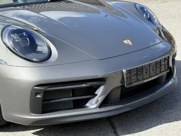 PORSCHE 992 911 Targa 4 GTS  MANUFAKTUR BI-COLOR BOSE SP