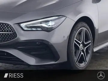 MERCEDES-BENZ CLA 250 e AMG Sport Night Vorr. Distr Pano