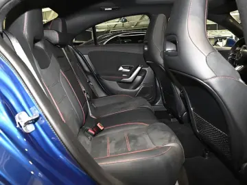 MERCEDES-BENZ CLA 250 e Coupé AMG Sport Advanced  Distr.