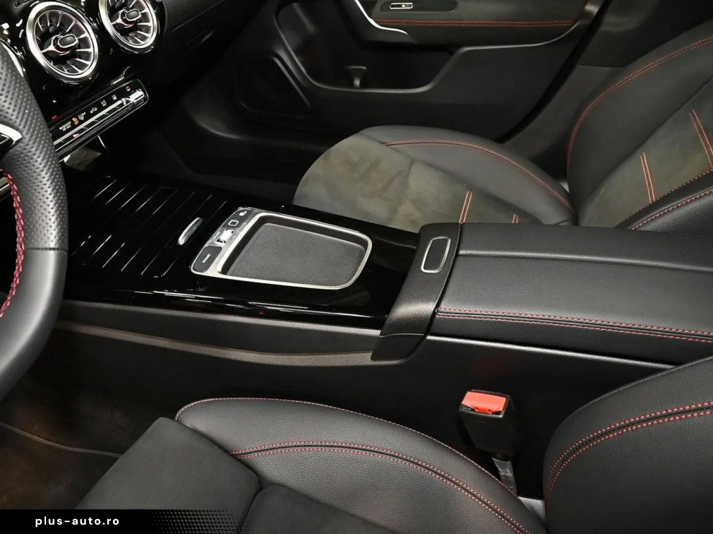 MERCEDES-BENZ CLA 250 e Coupé AMG Sport Advanced  Distr.