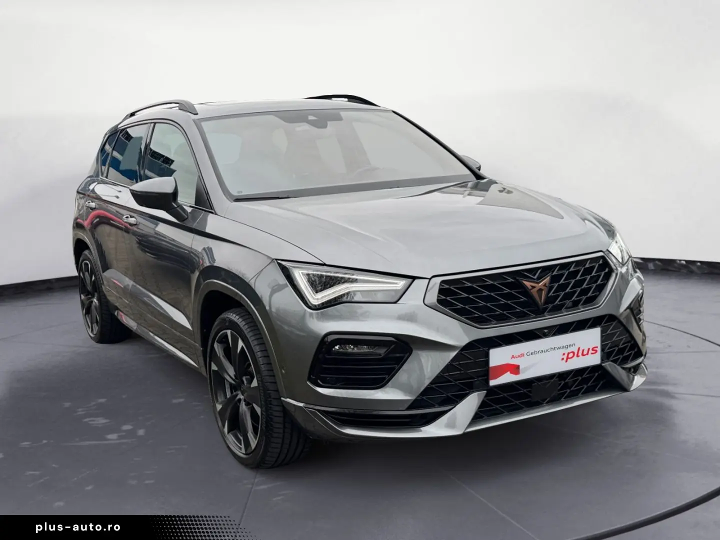 CUPRA Ateca VZ 2.0 TSI DSG AHK PANO AKRAPOVIC BEATS 36