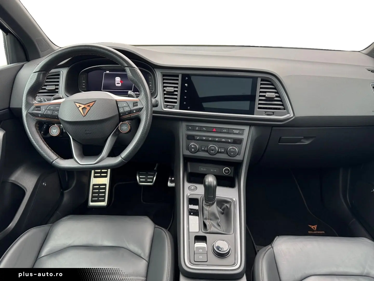 CUPRA Ateca VZ 2.0 TSI DSG AHK PANO AKRAPOVIC BEATS 36