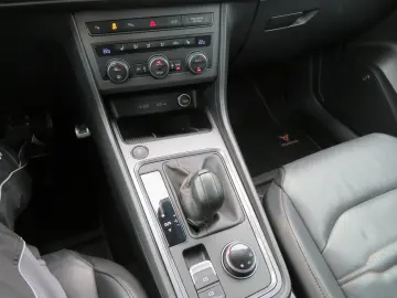 CUPRA Ateca 2.0 TSI 4Drive DSG Fahrass Ahk Akrapovic