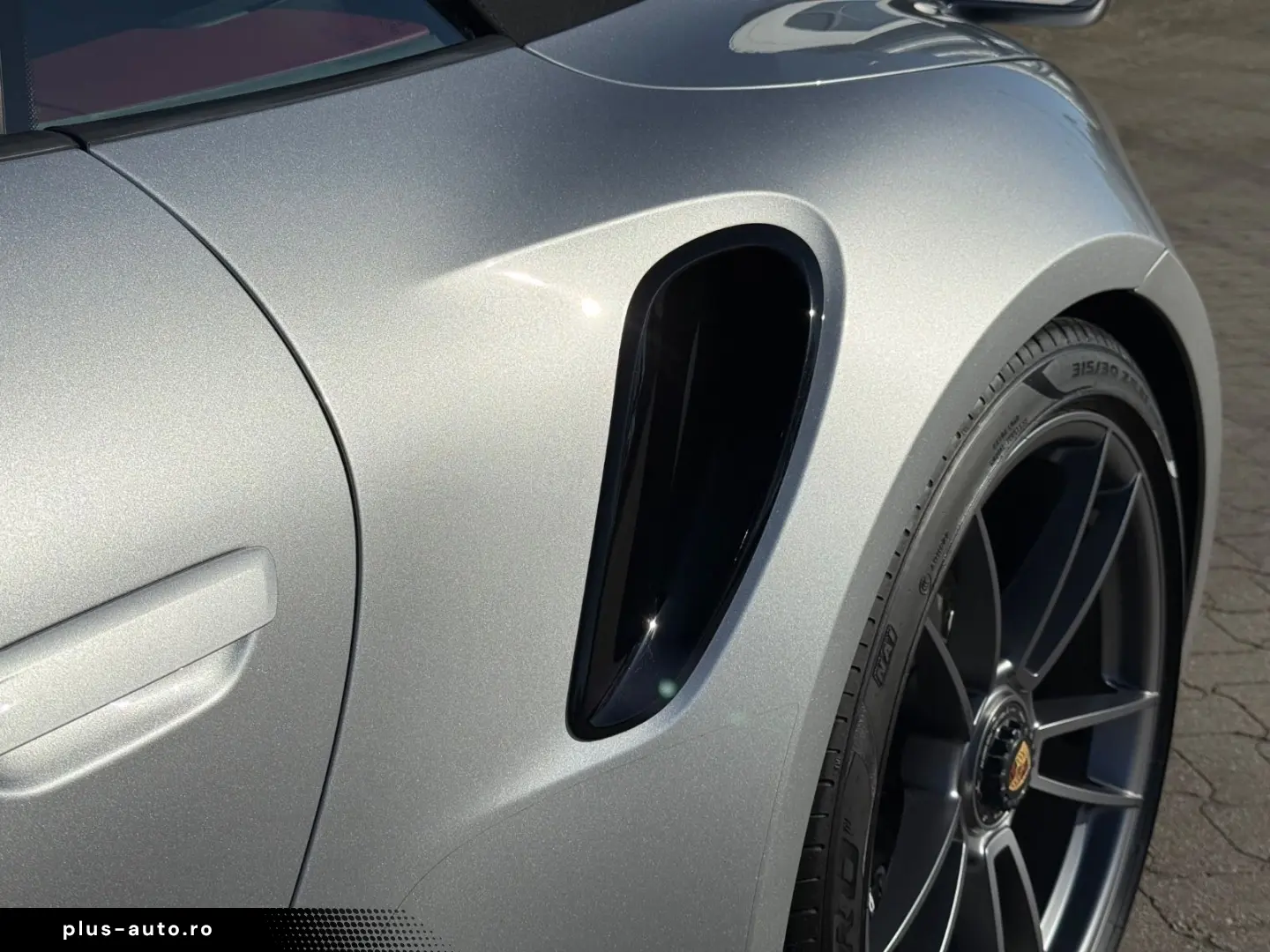 PORSCHE 911 992 TURBO S CAB. AERO-KIT  BURMESTER