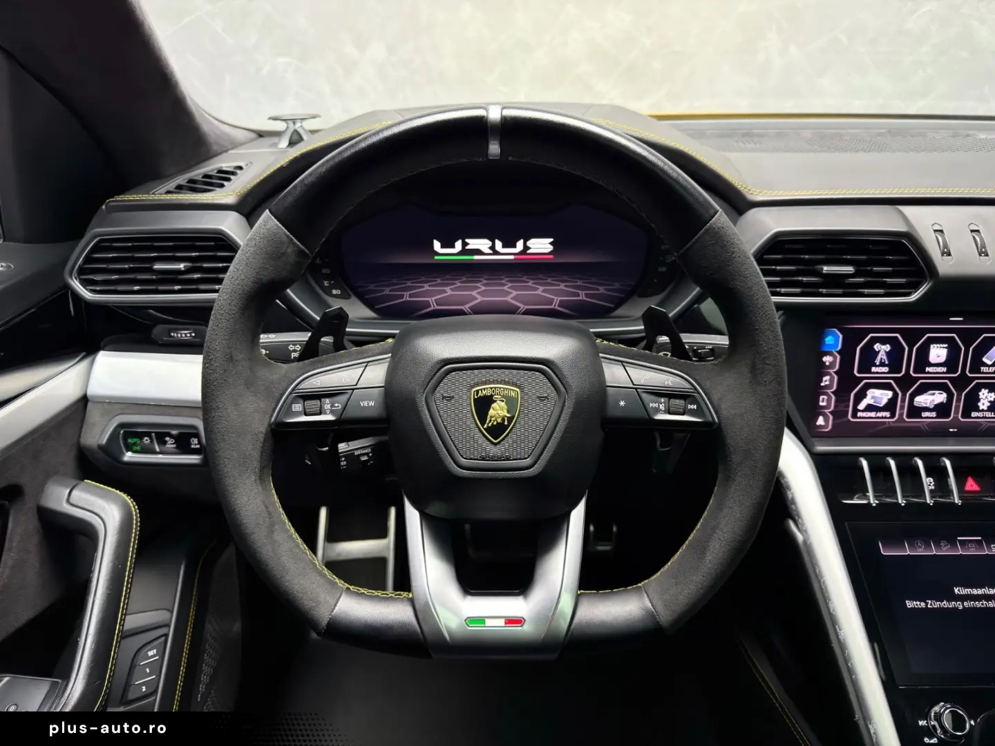 LAMBORGHINI Urus HuD B&O PANO 23   ANIMA 360 ACC