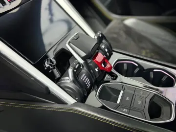 LAMBORGHINI Urus HuD B&O PANO 23   ANIMA 360 ACC