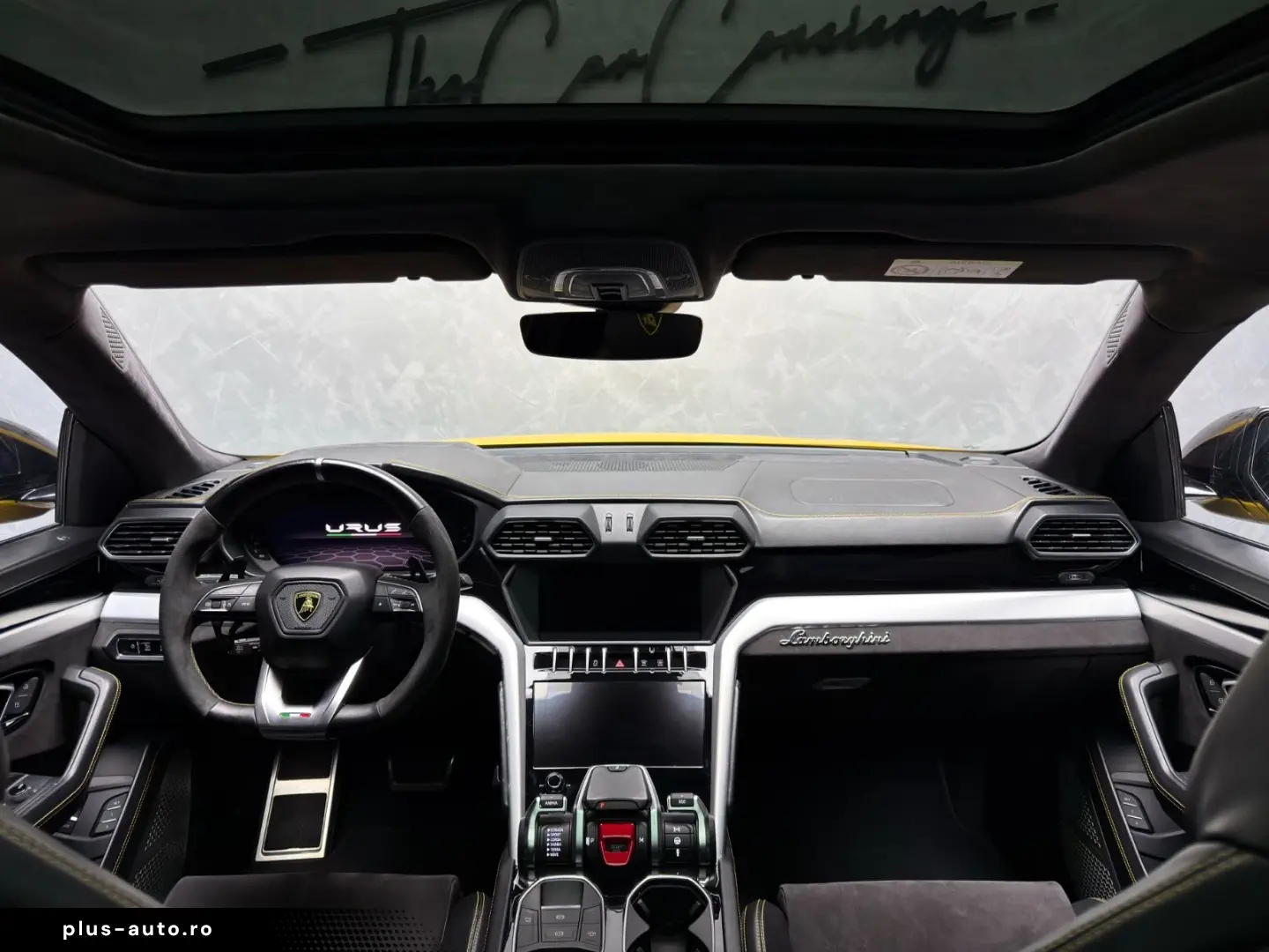 LAMBORGHINI Urus HuD B&O PANO 23   ANIMA 360 ACC