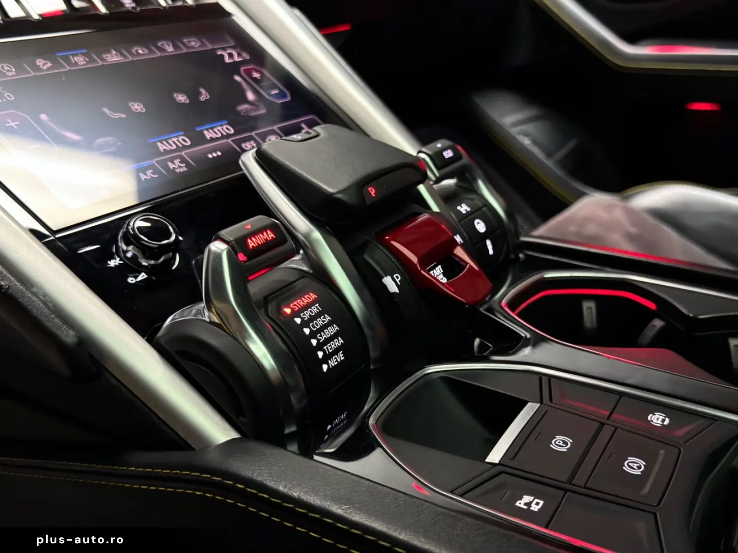 LAMBORGHINI Urus HuD B&O PANO 23   ANIMA 360 ACC