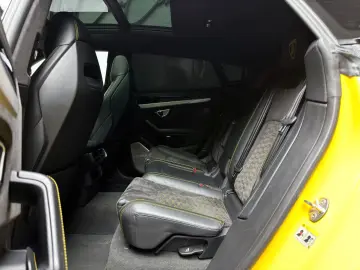 LAMBORGHINI Urus HuD B&O PANO 23   ANIMA 360 ACC