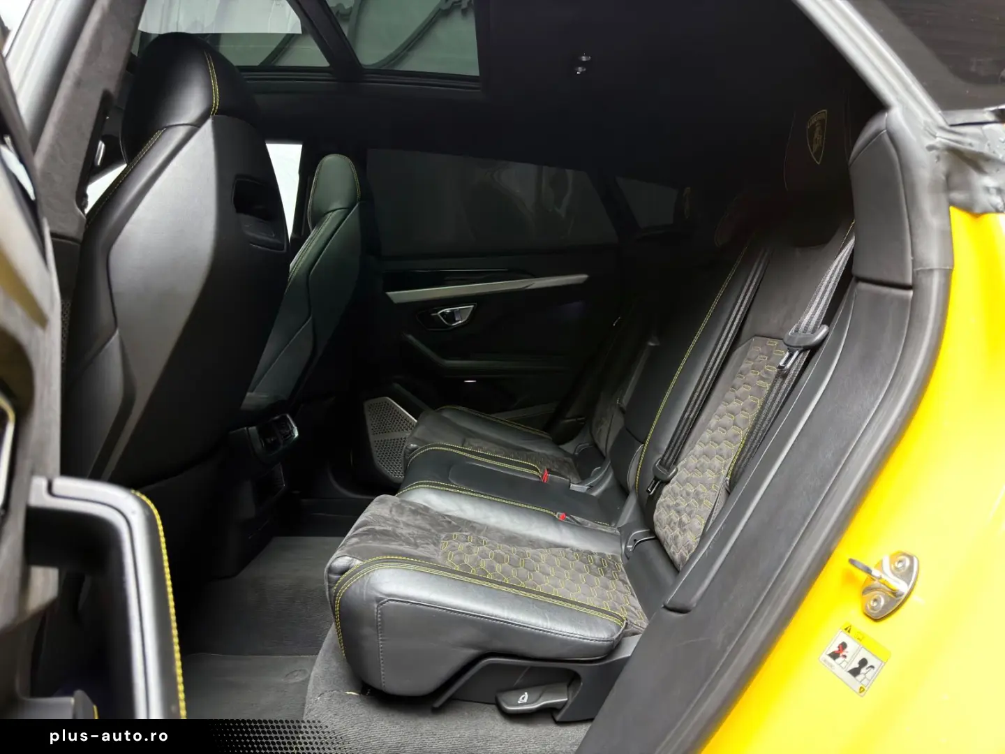 LAMBORGHINI Urus HuD B&O PANO 23   ANIMA 360 ACC