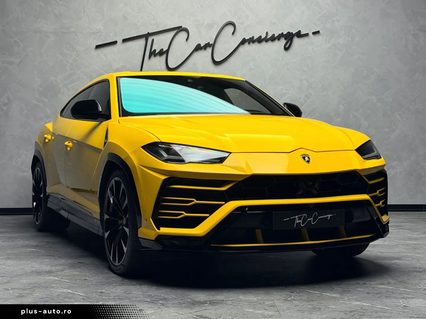 LAMBORGHINI Urus HuD B&O PANO 23   ANIMA 360 ACC