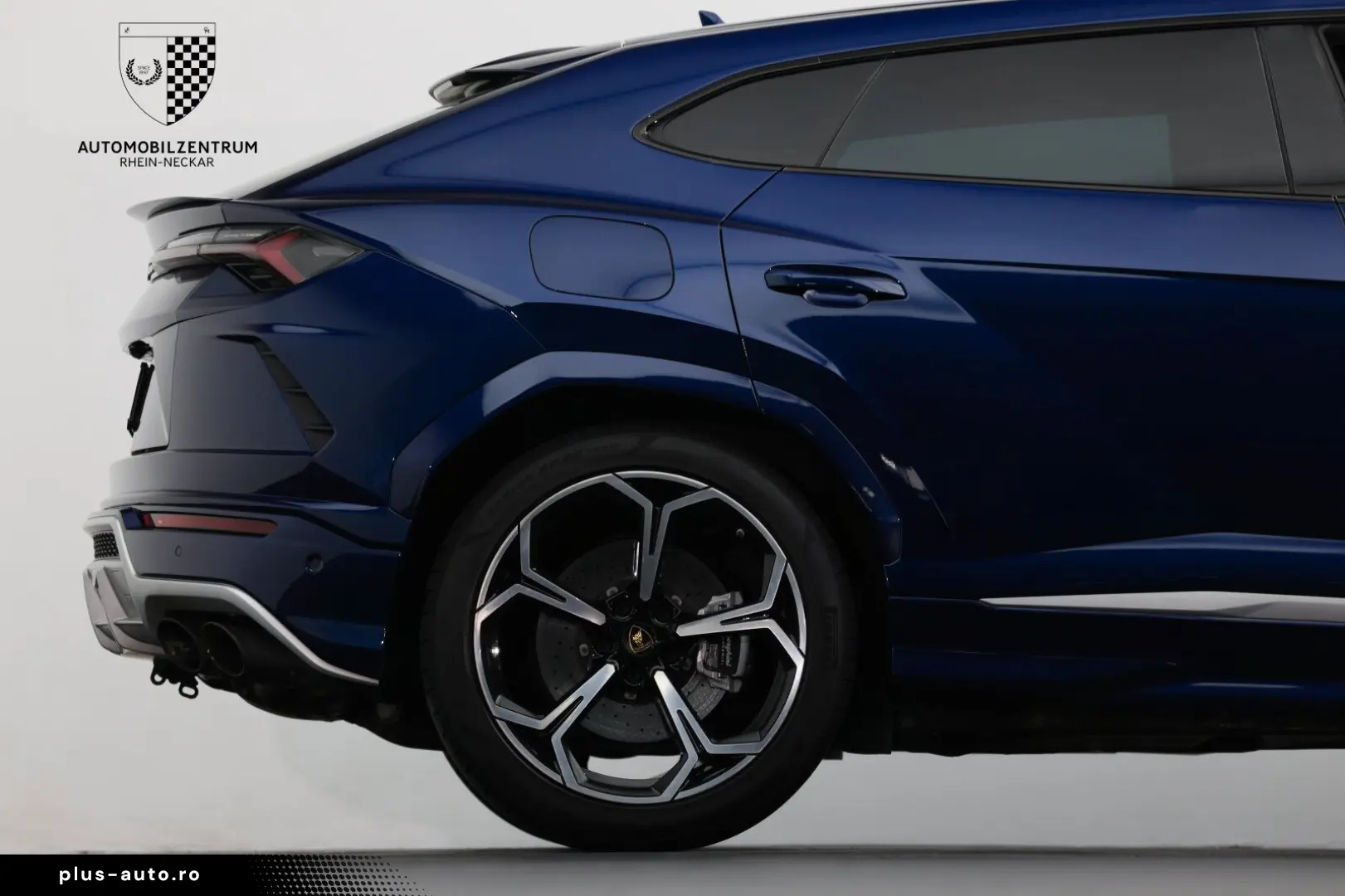 LAMBORGHINI Urus FullADAS Panorama B&O Style ANIMA Q-Citura