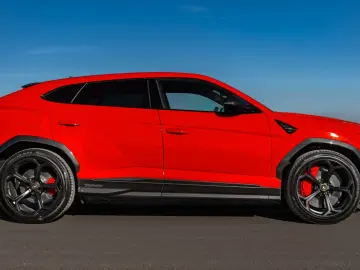LAMBORGHINI Urus Carbon FULL