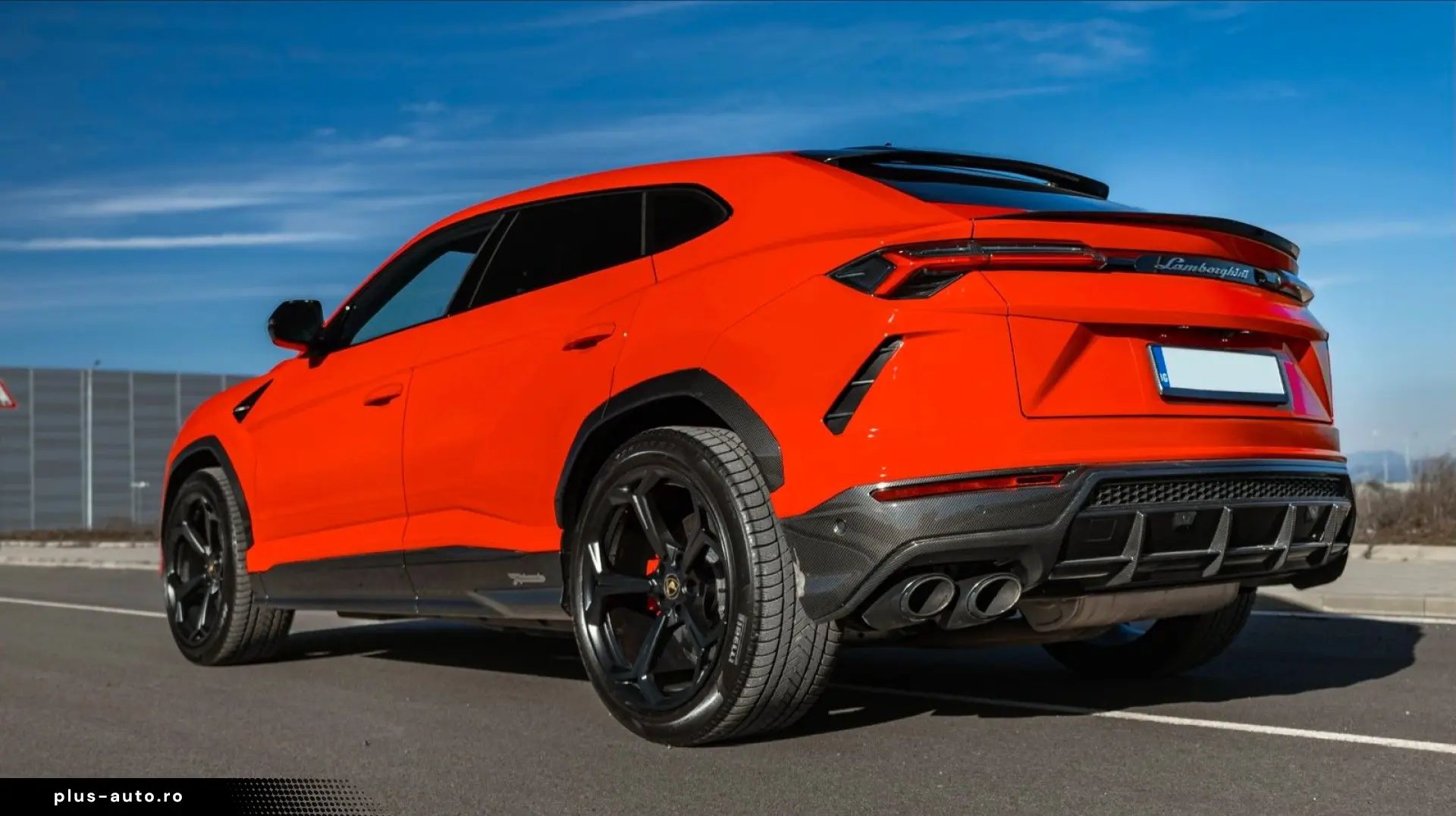 LAMBORGHINI Urus Carbon FULL