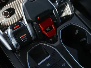 LAMBORGHINI Urus Carbon FULL