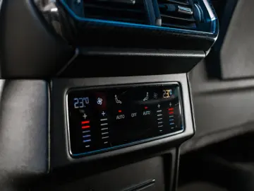 LAMBORGHINI Urus Carbon FULL