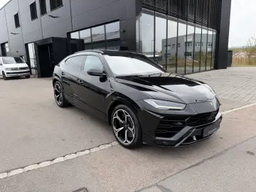 LAMBORGHINI Urus 4.0 V8 Aut Keramik Akra Pano Soft Head Up