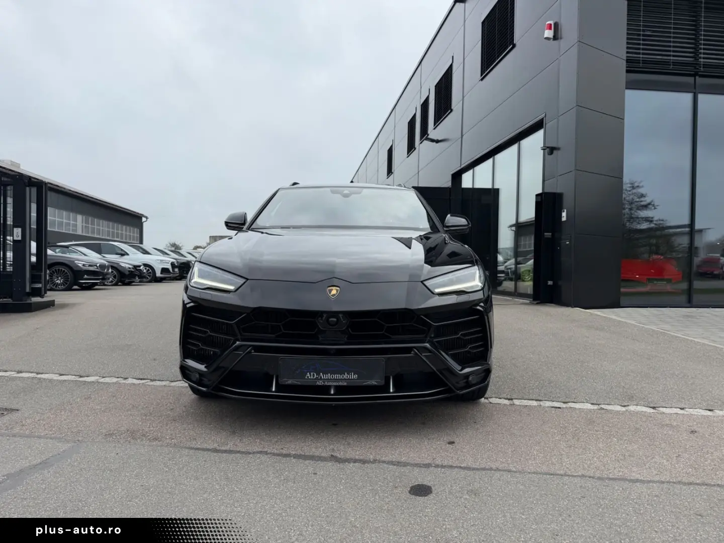 LAMBORGHINI Urus 4.0 V8 Aut Keramik Akra Pano Soft Head Up