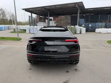LAMBORGHINI Urus 4.0 V8 Aut Keramik Akra Pano Soft Head Up