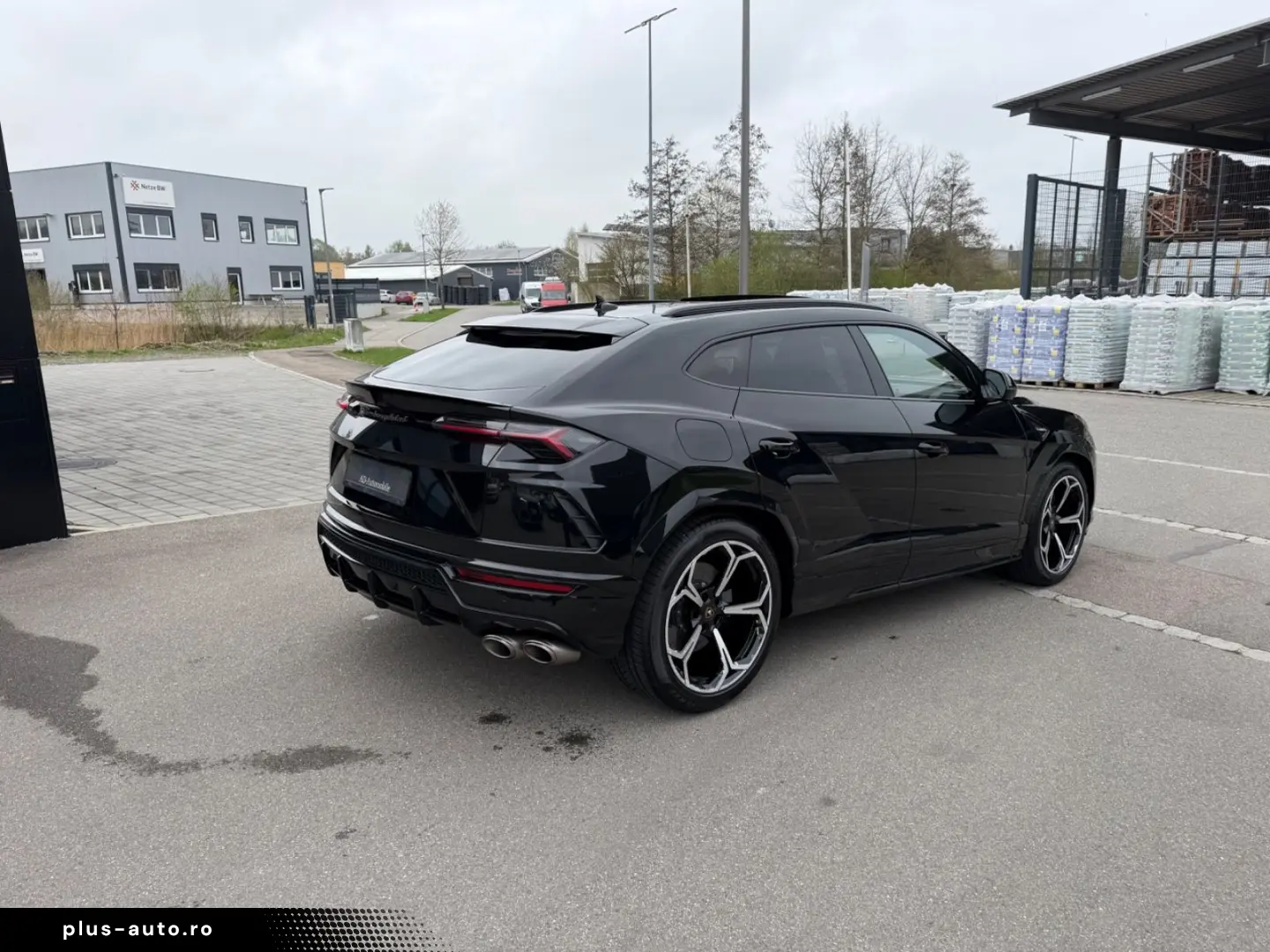 LAMBORGHINI Urus 4.0 V8 Aut Keramik Akra Pano Soft Head Up