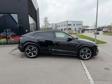 LAMBORGHINI Urus 4.0 V8 Aut Keramik Akra Pano Soft Head Up