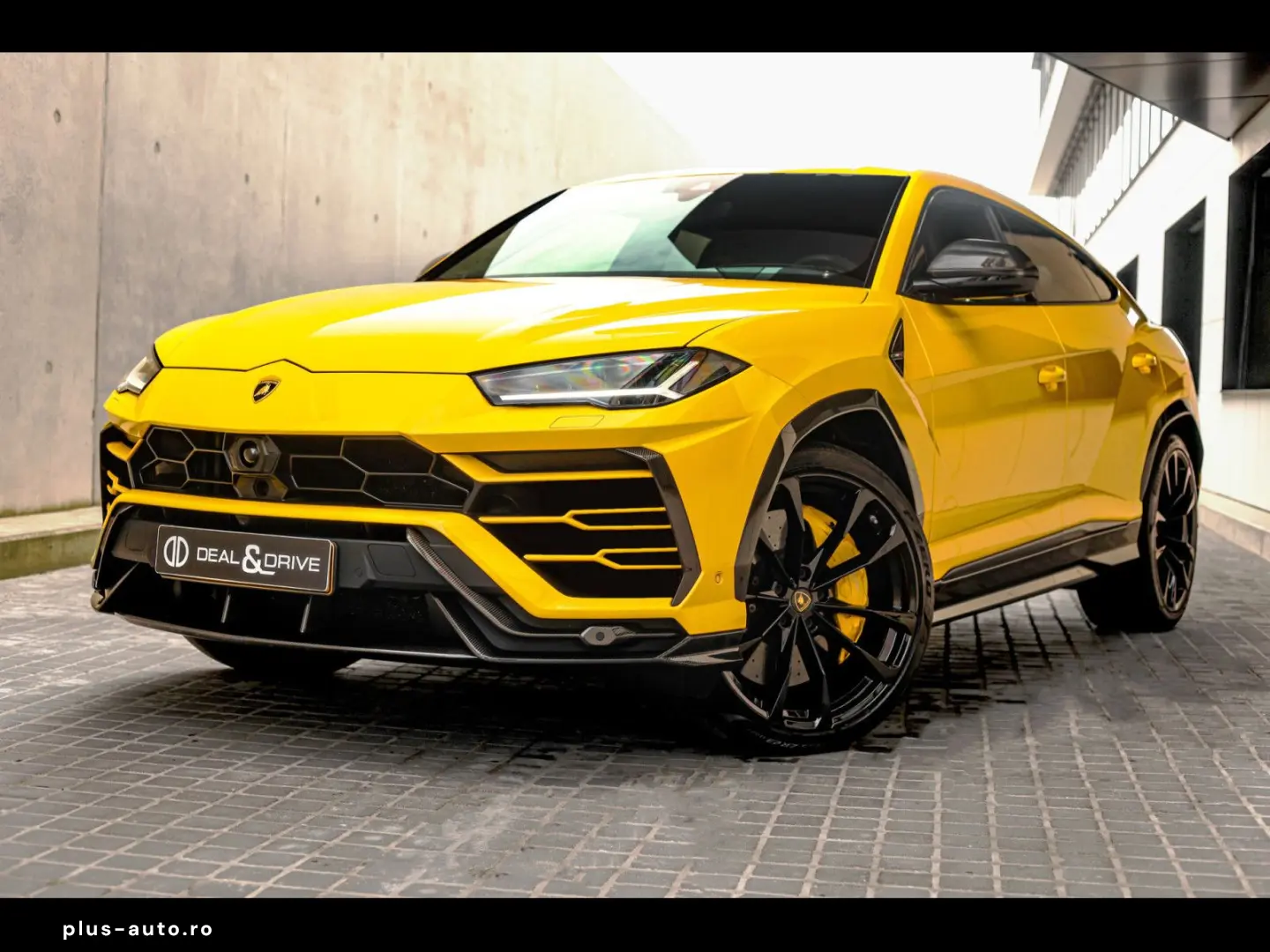 LAMBORGHINI Urus Q-CITURA CARBON TV B&O 3D FULL  ADAS HUD