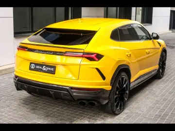 LAMBORGHINI Urus Q-CITURA CARBON TV B&O 3D FULL  ADAS HUD
