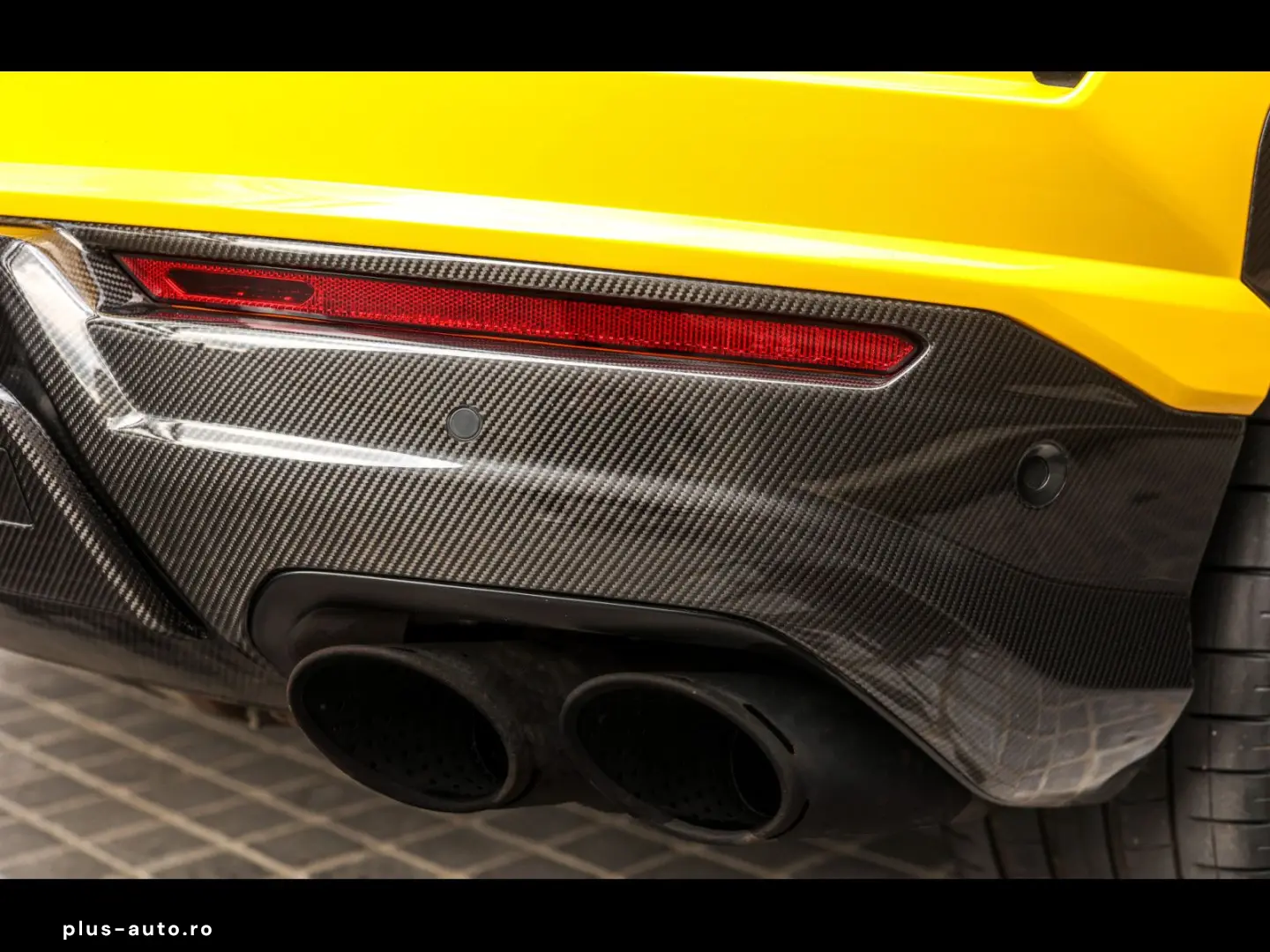 LAMBORGHINI Urus Q-CITURA CARBON TV B&O 3D FULL  ADAS HUD