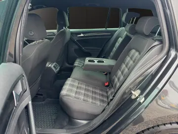 Volkswagen Golf- Rate fara avans! Garantie! Km. certificati!
