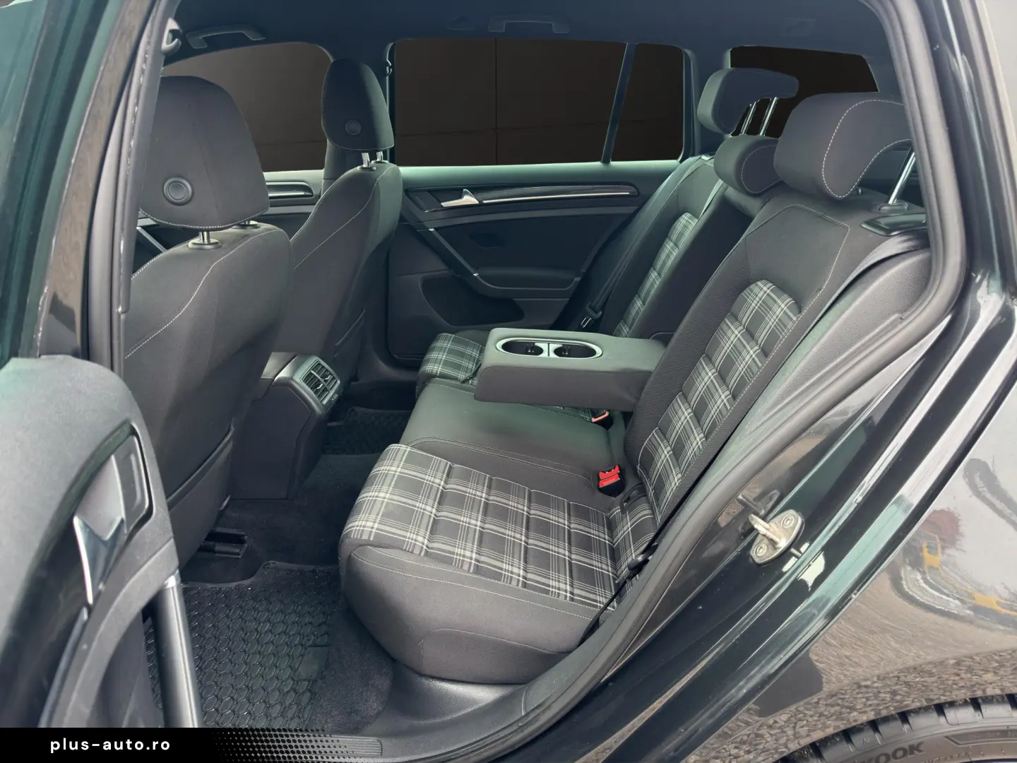 Volkswagen Golf- Rate fara avans! Garantie! Km. certificati!
