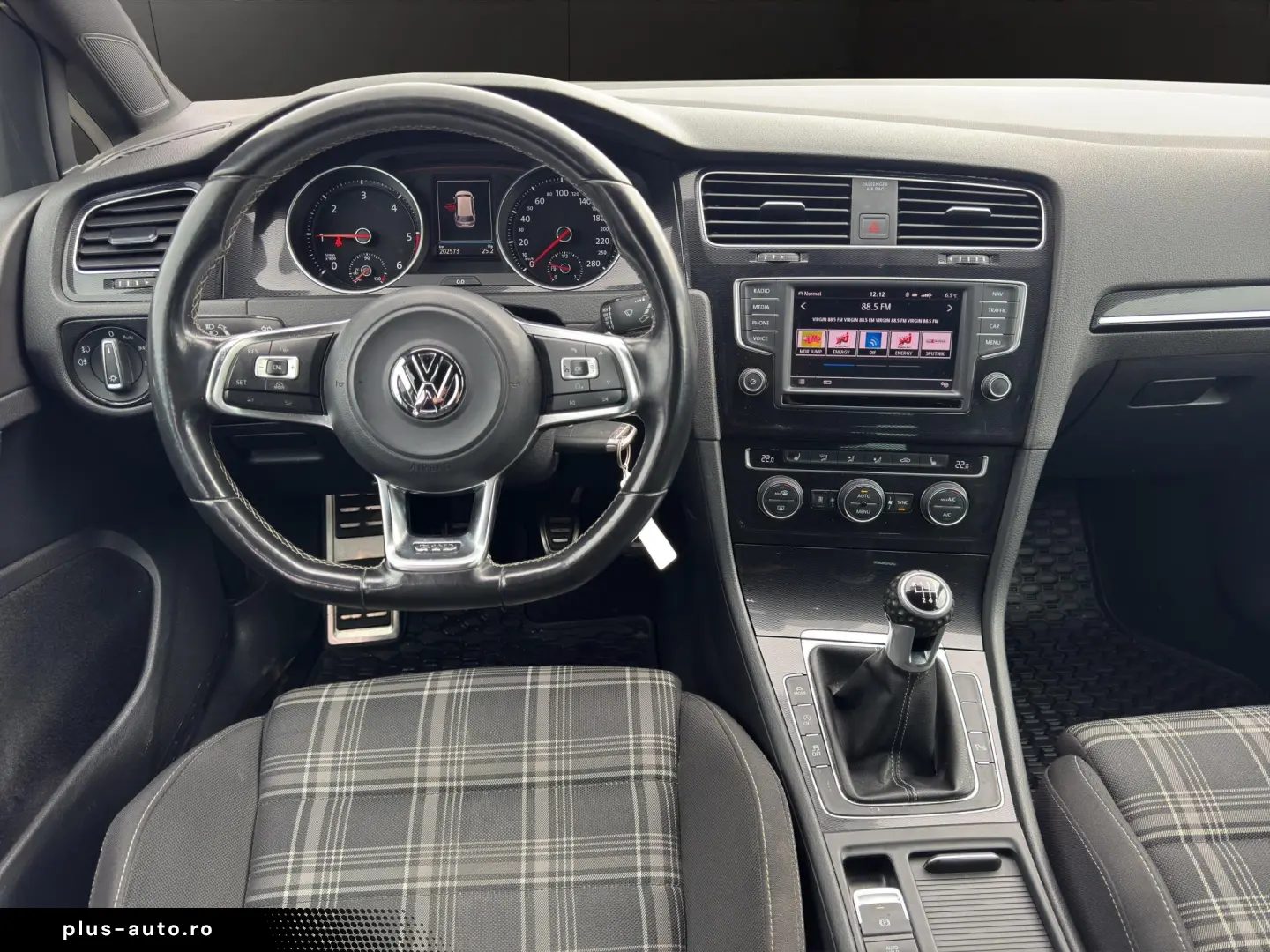 Volkswagen Golf- Rate fara avans! Garantie! Km. certificati!