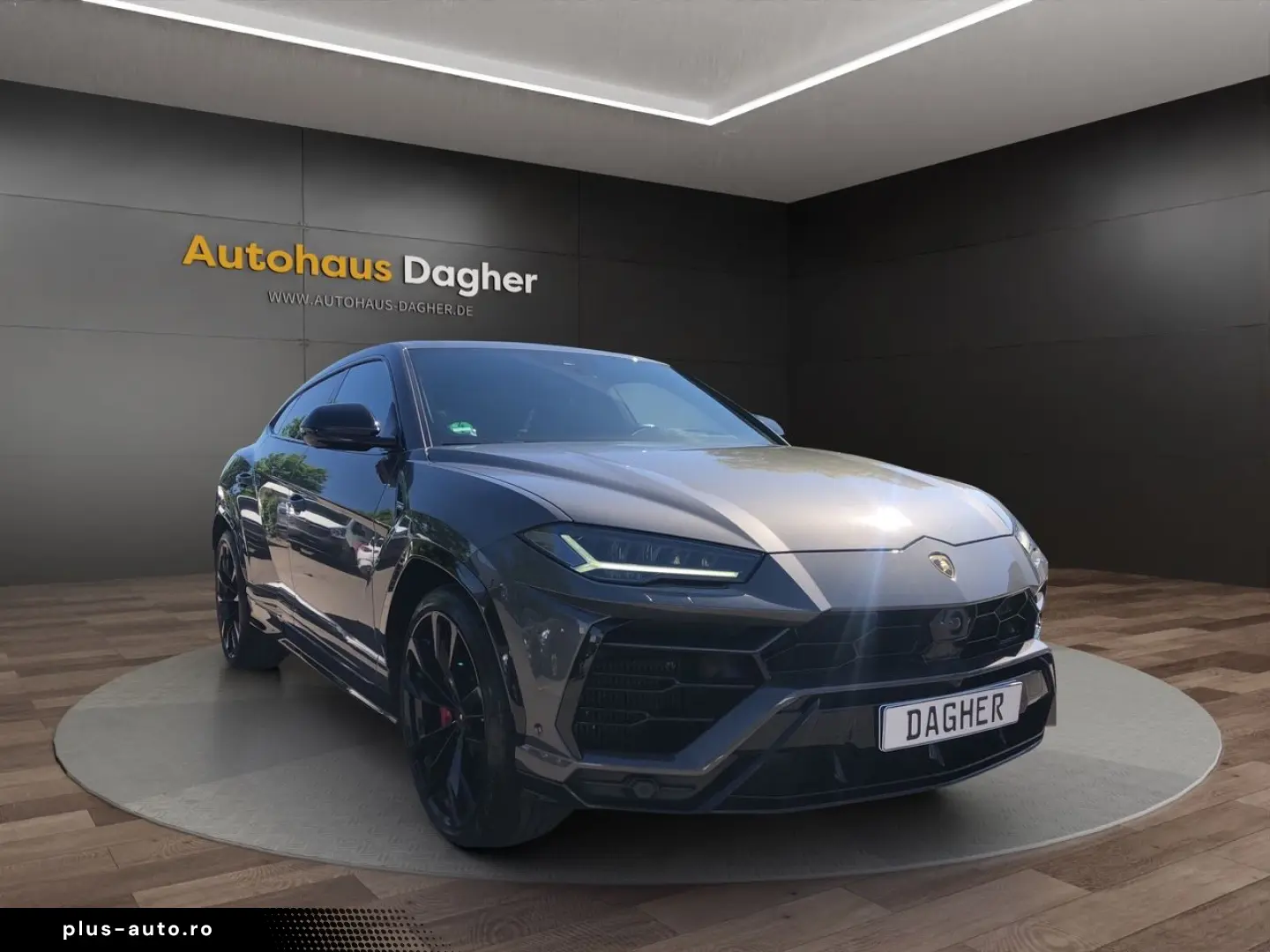 LAMBORGHINI Urus Alcantara Panorama 23 Zoll . Service NEU