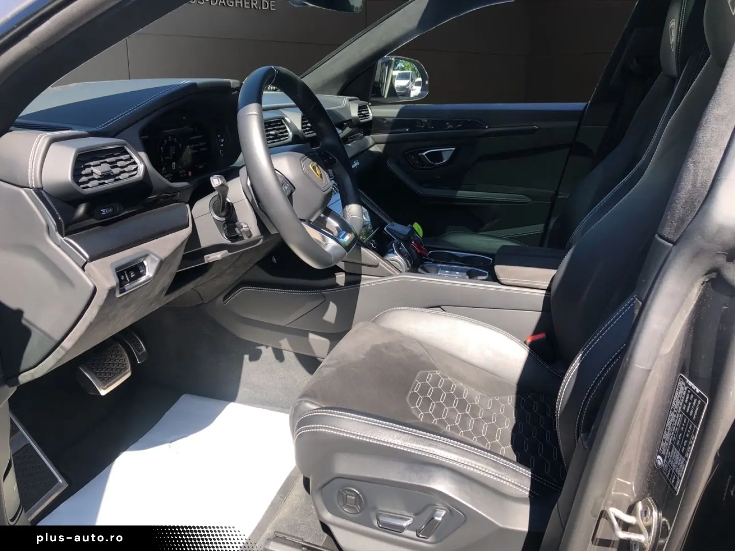 LAMBORGHINI Urus Alcantara Panorama 23 Zoll . Service NEU