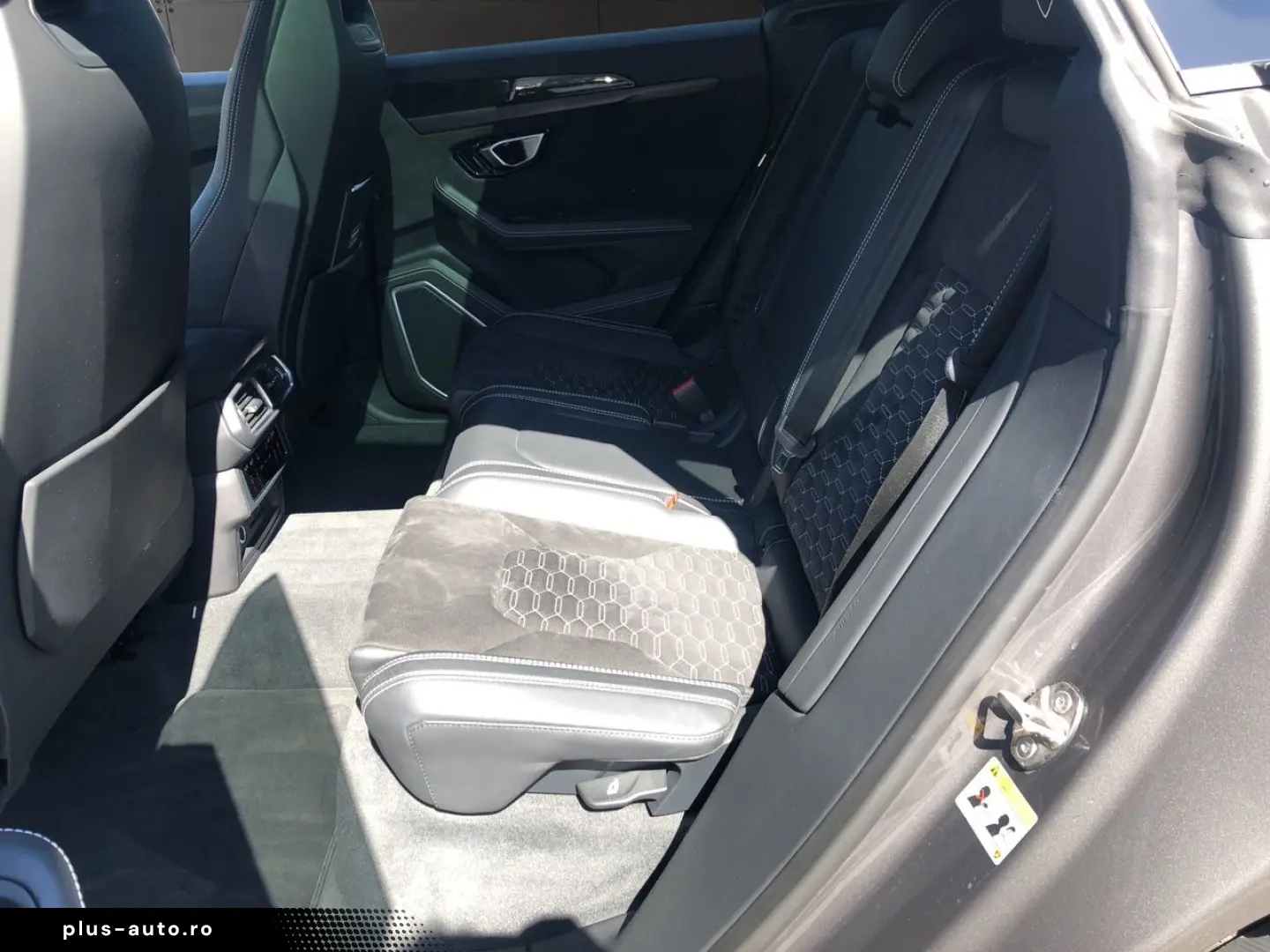 LAMBORGHINI Urus Alcantara Panorama 23 Zoll . Service NEU