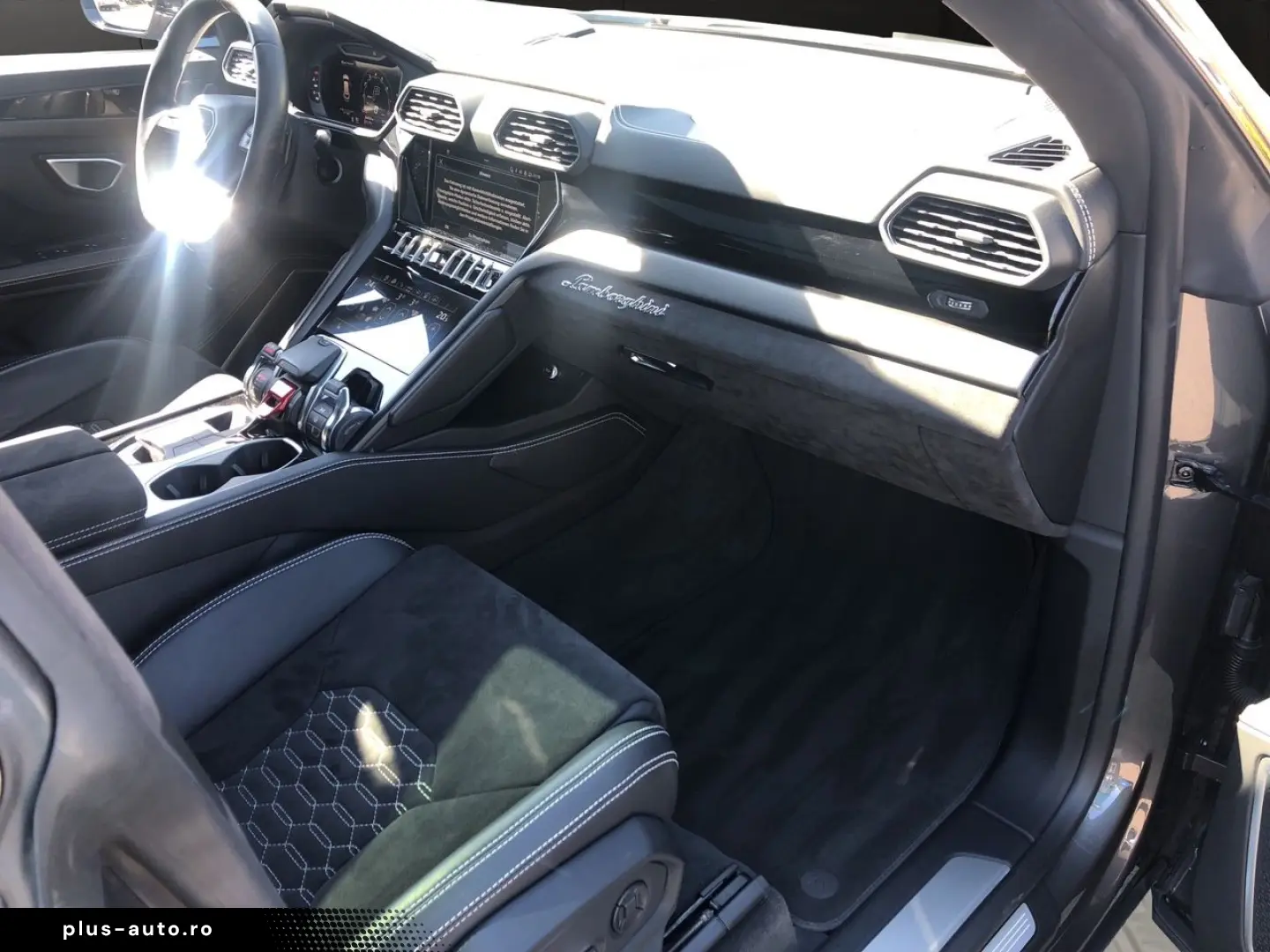 LAMBORGHINI Urus Alcantara Panorama 23 Zoll . Service NEU