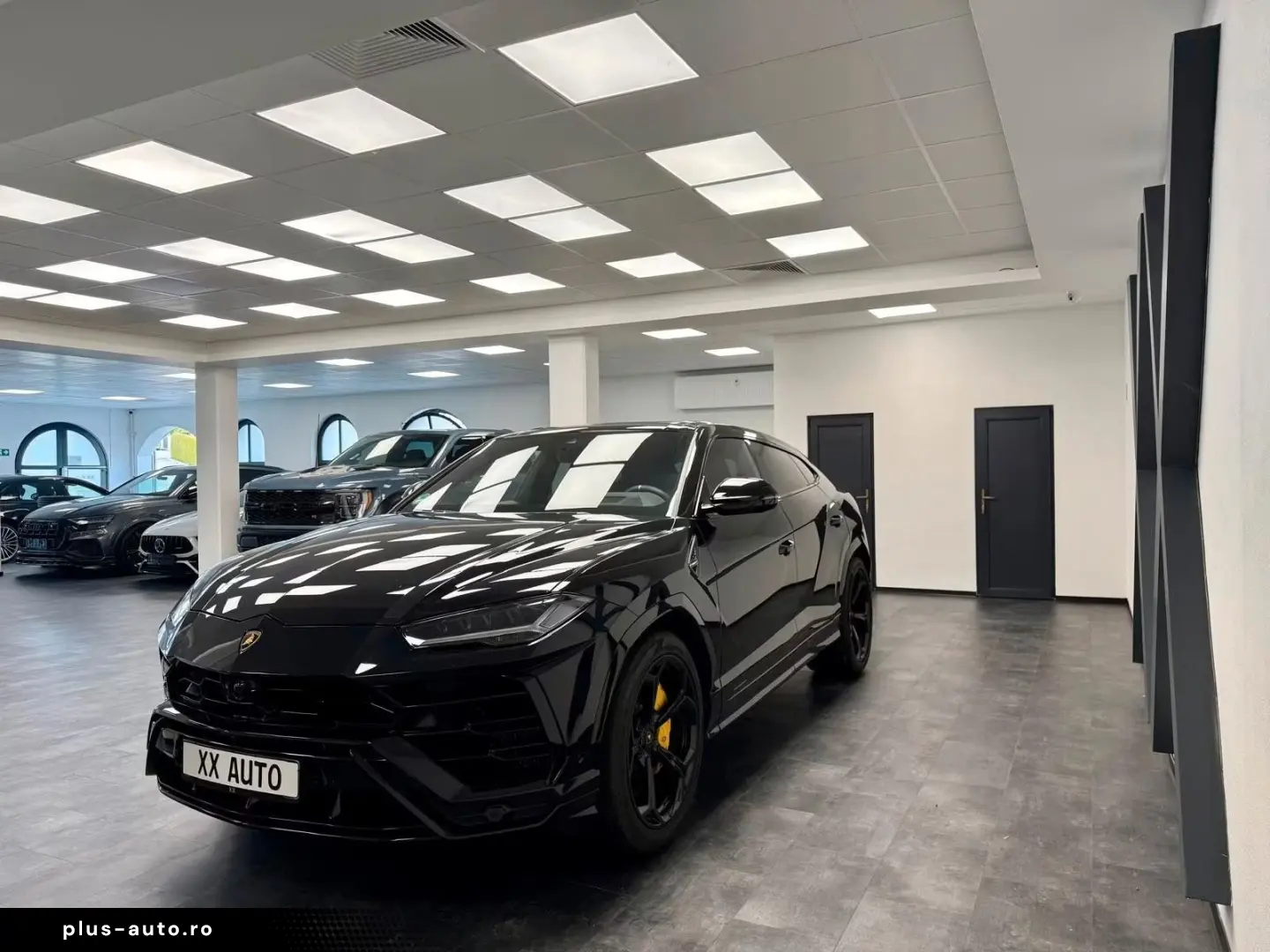 LAMBORGHINI Urus Voll B&O 22 Zoll
