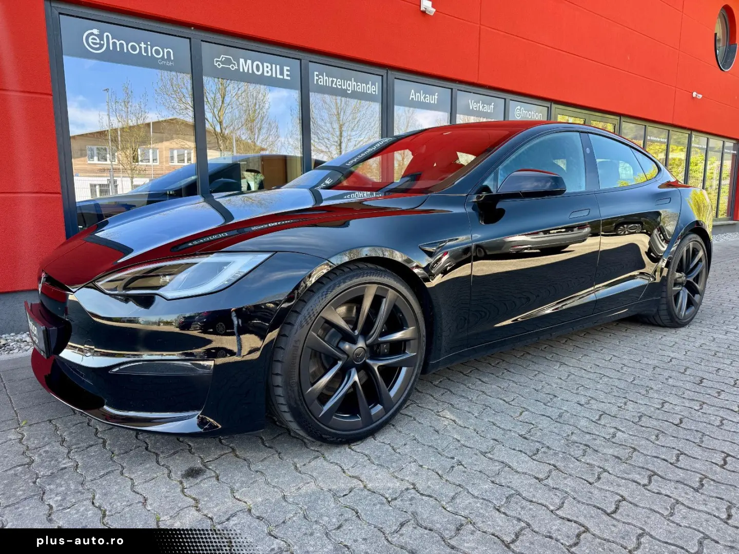 TESLA Model S Long Range AWD Autopilot 21 1-owner VAT