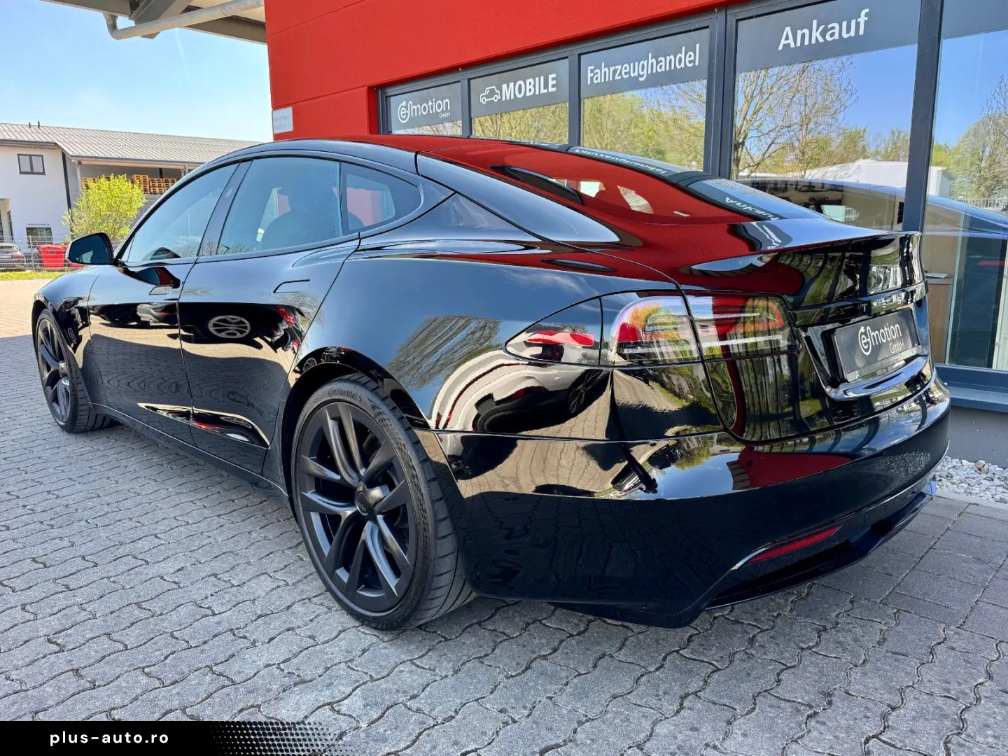TESLA Model S Long Range AWD Autopilot 21 1-owner VAT