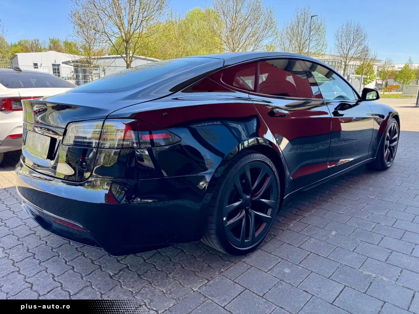 TESLA Model S Long Range AWD Autopilot 21 1-owner VAT