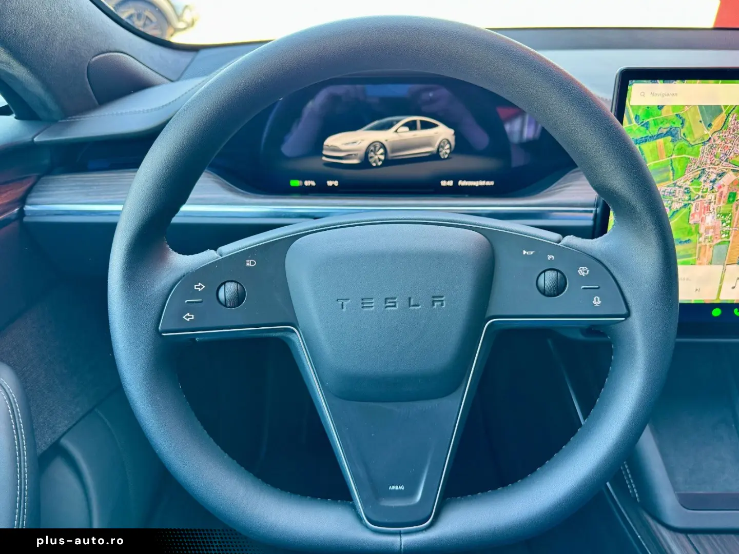 TESLA Model S Long Range AWD Autopilot 21 1-owner VAT