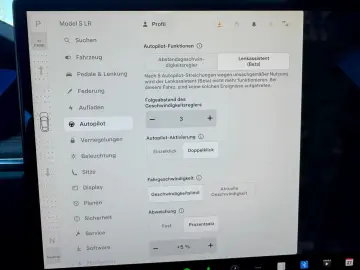 TESLA Model S Long Range AWD Autopilot 21 1-owner VAT